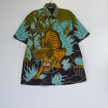 MSS8798 Men's Shirt (XL)