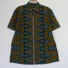 SMS3725 Men's Shirt (L)