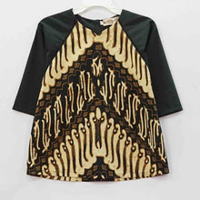 CLT2702 Tops (S)