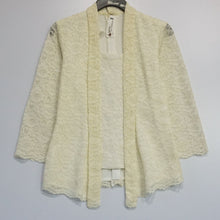 FSTUDIO3302 Tops (XS)