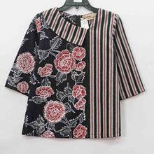 CLT2648 Tops (S)