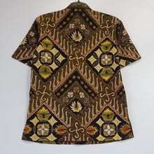 MSS5700 Men's Shirt (L)
