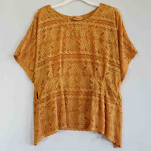 FSTUDIO0525 Tops (S)