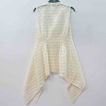CFTO0075 Tops (S)