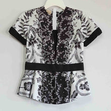 FSTUDIO1008 Tops (XS)